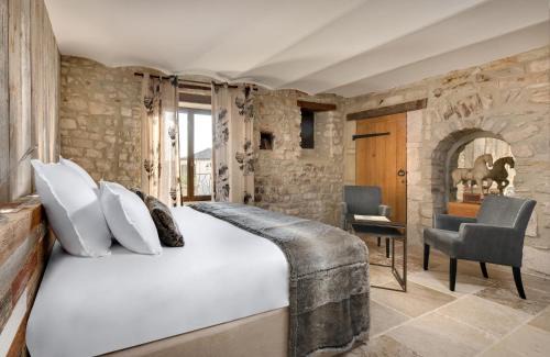 Martignargues Bed & Breakfast | La Maison du Passage - Chambres - Suites premium, Spa, Piscine et Restaurant