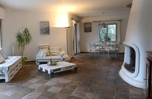 Peymeinade Villa | La Maison du Plan de Cotte