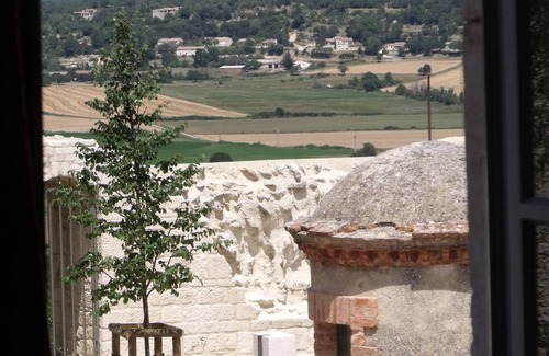Lussan House | La Maison du Rempart in Lussan, medieval house made with stones of the region