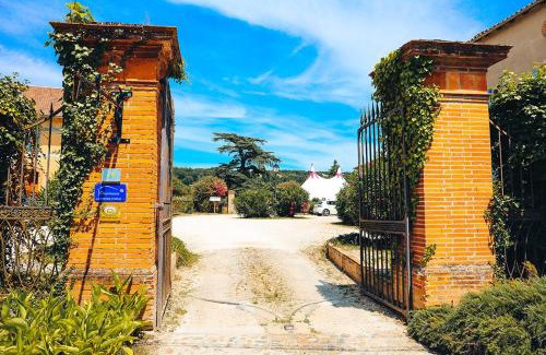 Lafrancaise Bed & Breakfast | La Maison du Saula