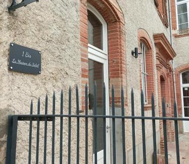 L'Isle-Jourdain Apartment | LA MAISON DU SOLEIL
