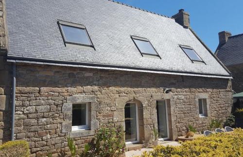 Ploemel House | La maison du village