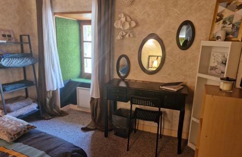 Saint-Julien-Boutieres House | La maison des lucioles