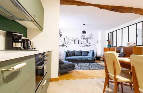 Flavigny-sur-Ozerain House | La Maison George