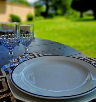 Muret-le-Chateau Apartment | La maison Grès