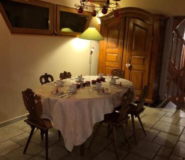 Ostheim House | La maison rouge