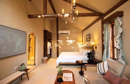 Baiyun Ski Chalet | La Maison Sereine