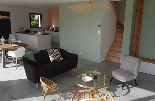 Landunvez House | La Maison Toul Ar Ran, indoor pool 29°C, 5-minute walk from the beach.