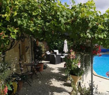 Limalonges Villa | La Maison Verger