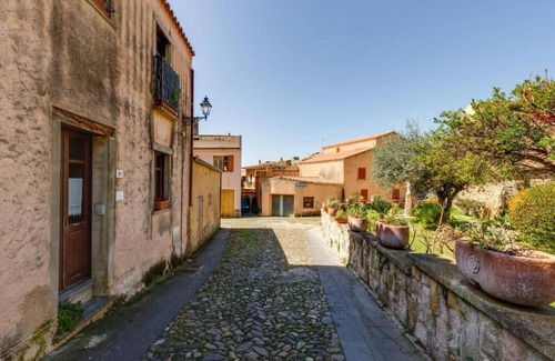 Laconi House | La Maisonette - Casa Vacanze