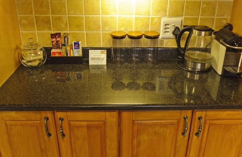 Southbroom House | La Mancha Mediterranean styled self catering home a short walk from the beach.