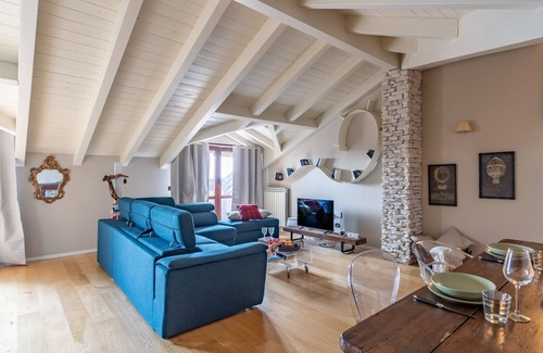 Certosa di Pavia Apartment | La Mansarda Tra Le Risaie