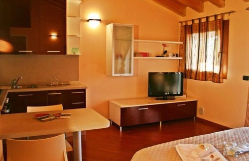 Gromlongo Hotel | La Marina Resort