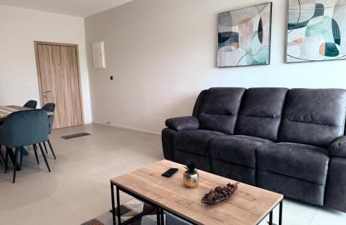 Candos Apartment | La Marquise sky two rooms apartment