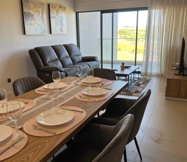 Candos Apartment | La Marquise sky two rooms apartment