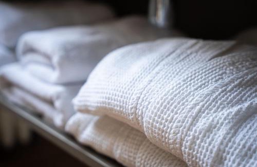 Saint-Samson-sur-Rance Bed & Breakfast | LA MEFFRAIS 1741 Manoir d'hôtes aux portes de Dinan