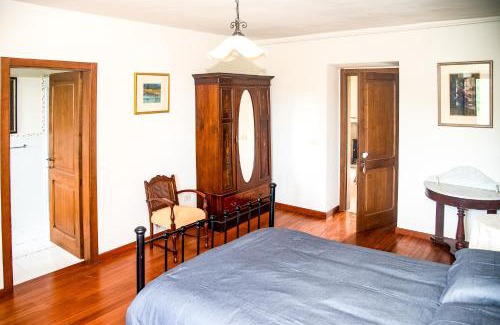 Amandola Bed & Breakfast | La Mela Rosa Bed & Breakfast
