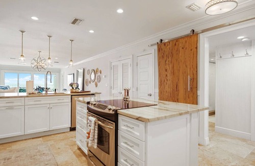 St. Augustine Apartment | La Mer on 10th - Coastal calm meets cozy comfort!