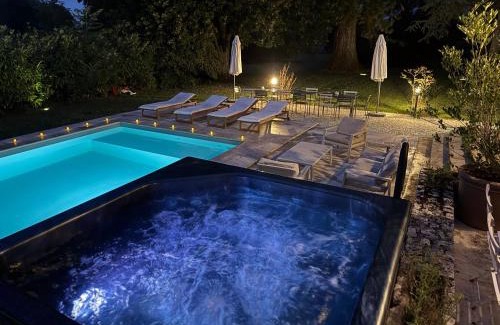 Meslay-le-Vidame Villa | La Meslaysienne - Comfortable house, swimming pool