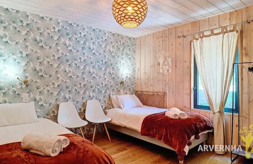 Chambon-sur-Lac House | La Montagne