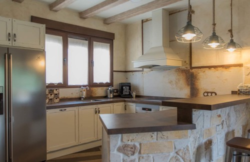 Valdenoches House | La Musical Luxury House