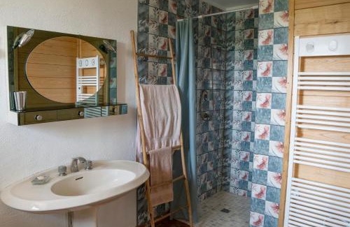 Azerat House | La Nature des Sens - Gîte les Cèdres
