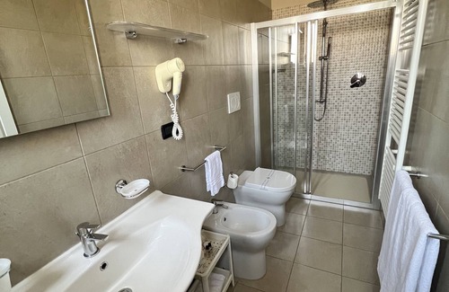 San Mauro Torinese Hotel | La Pace