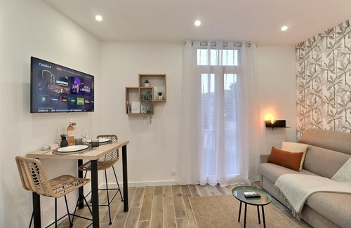 Aix-en-Provence Apartment | La Parenthèse Aixoise - 3 stars - Parking