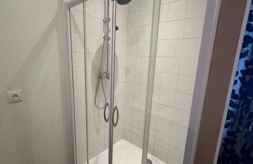 Nord - Gare Apartment | La Passion - 3 personnes - Gare - BCLA