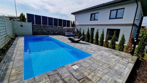 Zajickov House | La Perla