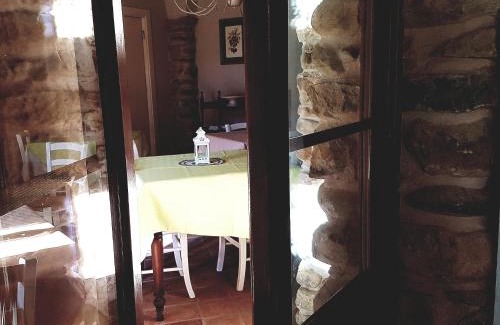 Sesta Godano House | La Peschiera Sul Vara B&B