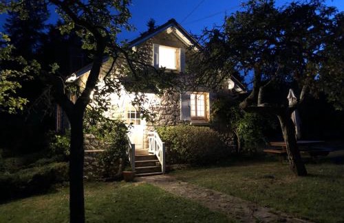 Samois-sur-Seine House | La Petite Affolante