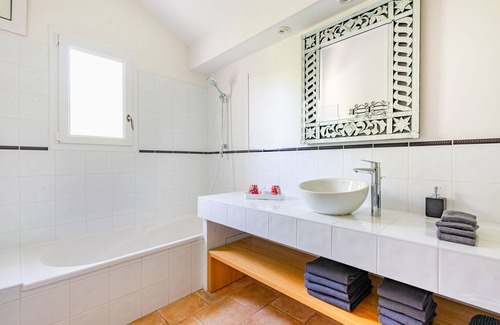 Allex Bed & Breakfast | La petite Aiguebonne