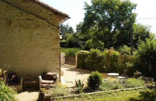 Champniers House | La Petite Bellarderie