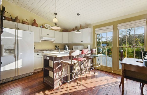 Bay St Louis House | La Petite Cachette Guest Quarters in Old Bay St. Louis