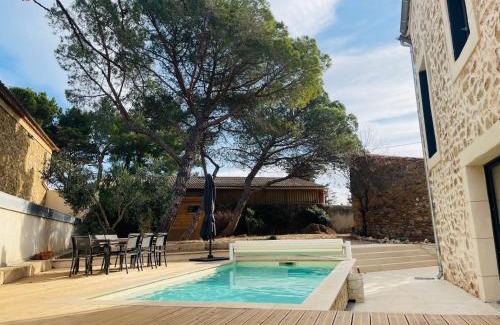Montseret House | La Petite Ecurie