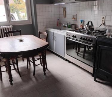 Saint-Saud-Lacoussiere House | La Petite Maison du Sculpteur