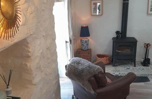 Esse House | La Petite Grange