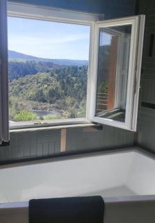 Monistrol-sur-Loire Villa | La petite maison d'Hose