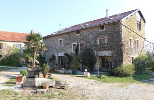 Grancey-le-Chateau-Neuvelle House | La petite maison