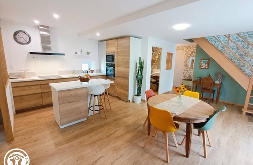 Betaille House | La Petite Maison - BETAILLE