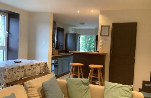 Plelo House | La petite maison terre mer