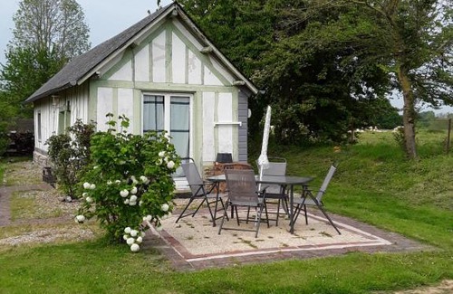 Triqueville House | La petite maison verte