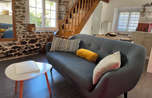 Plouer-sur-Rance House | La Petite Quinoise, Cosy quiet location with parking, near St Malo, Mont St Michel