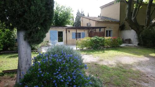 Villeneuve-les-Avignon House | La Petite Seigneurette