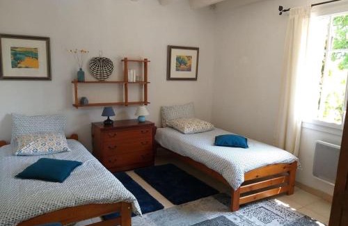 Champeaux House | La petite saunière - Chez Hélène - Gîtes en baie