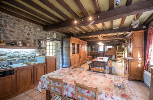 Belle-Isle-en-Terre House | La Petite Volière - BELLE ISLE EN TERRE