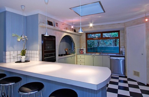Quinns Rocks House | La Plage - Vintage style holiday home