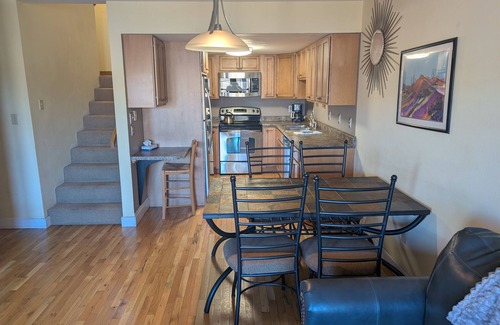 Durango Condo | La Plata Views | In-Town | Pool | Hot Tub