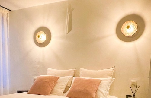Oudenaarde House | La Port Rouge